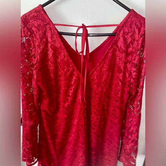 Speechless Lace Dress - Picture 5 of 5